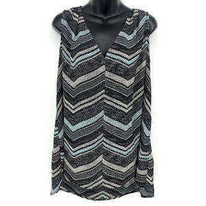 Torrid Women Top Size 1 1X Plus Chevron Sleeveless V Neck Hi Low Hem Pullover